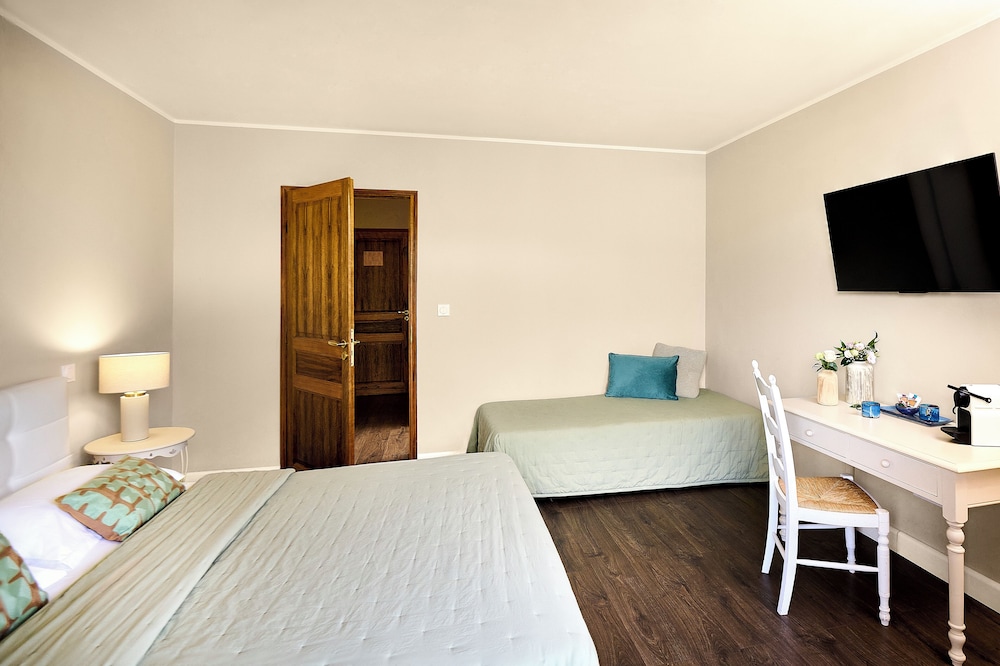 Hotel Les Jardins de La Madrague 20/65