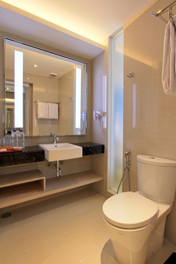 Ohana Hotel Kuta 55/69