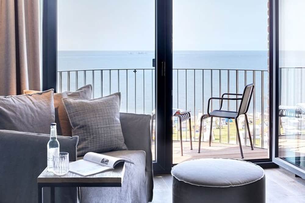 Lighthouse Hotel and SPA 37/50