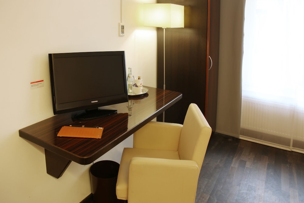 Helvetia Hotel Munich City Center 39/50