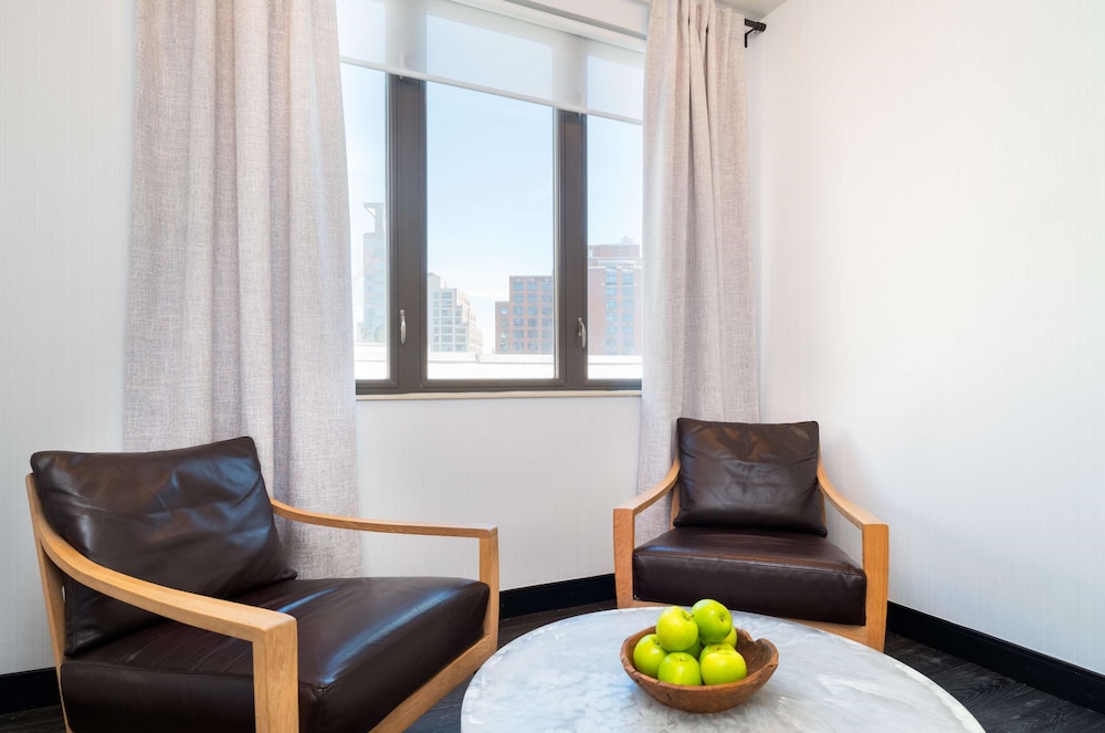 AMTD Idea Tribeca Hotel 35/49