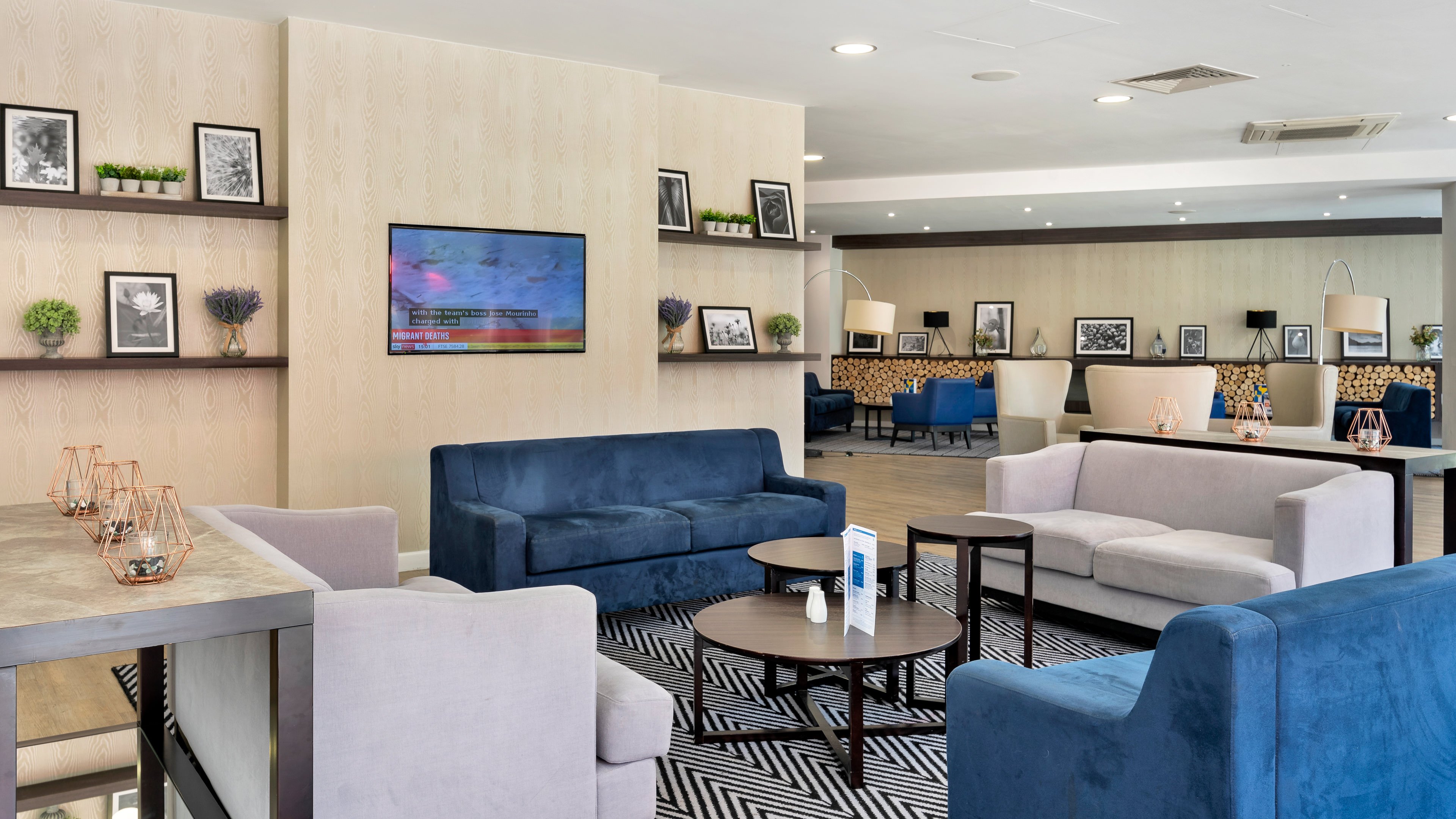Holiday Inn Express Leigh - Sports Village 23/50