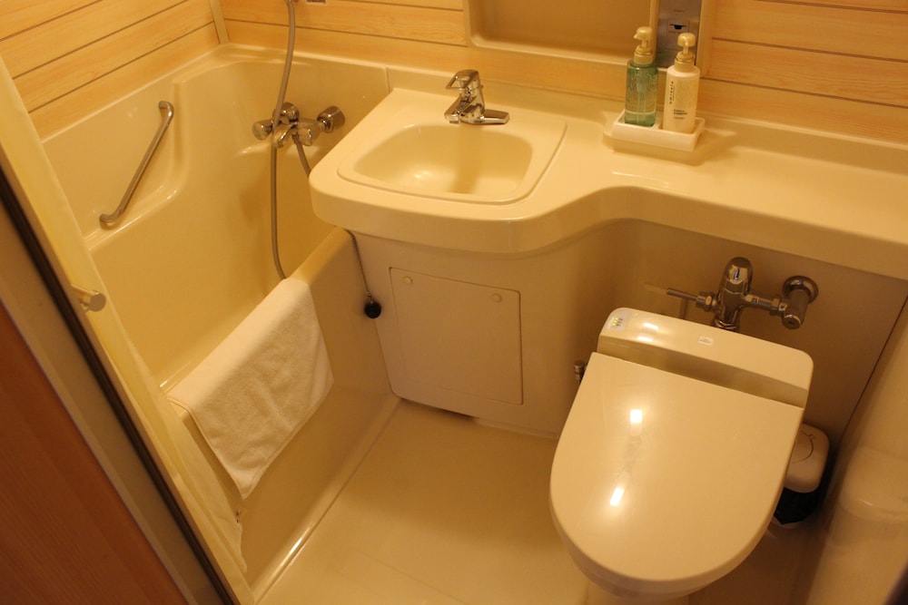 HOTEL WELLSEASON HAMANAKO 45/46