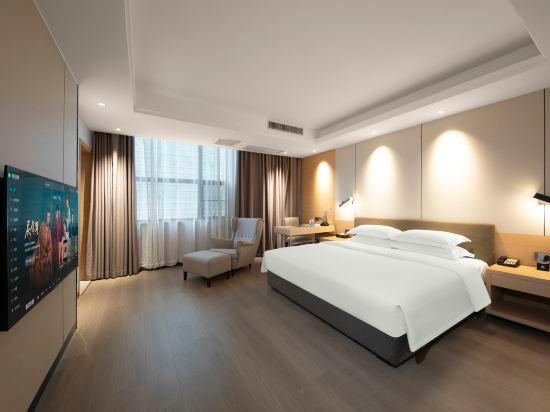 Dynasty Business Hotel 4/22