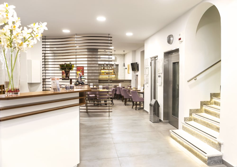 Pan Hotel 5/54