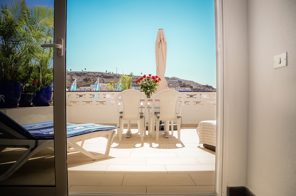 Calypso Oasis Apartments 51/65