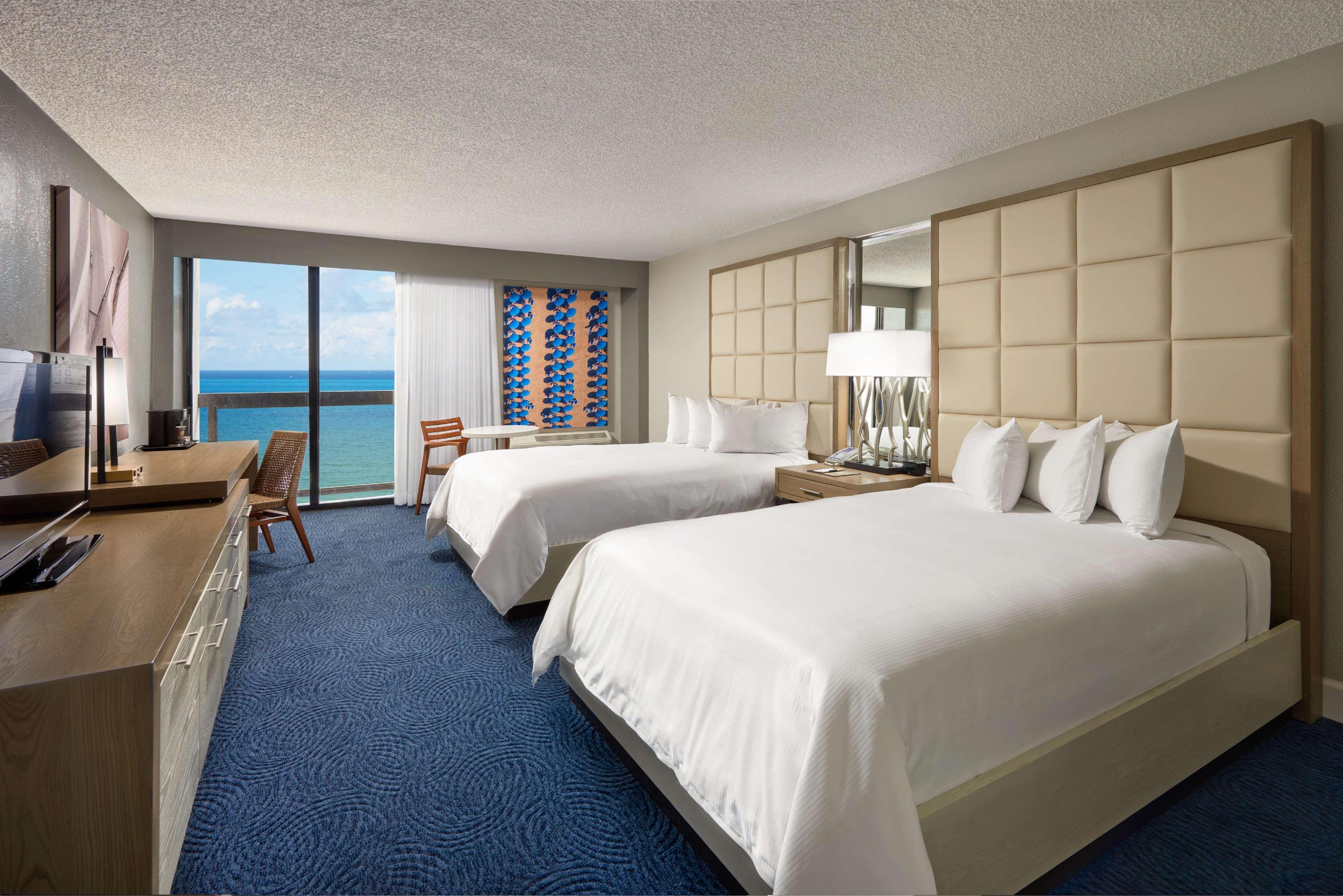 ROOM, 2 DOUBLE BEDS, OCEAN FRONT, FRENCH BALCONY