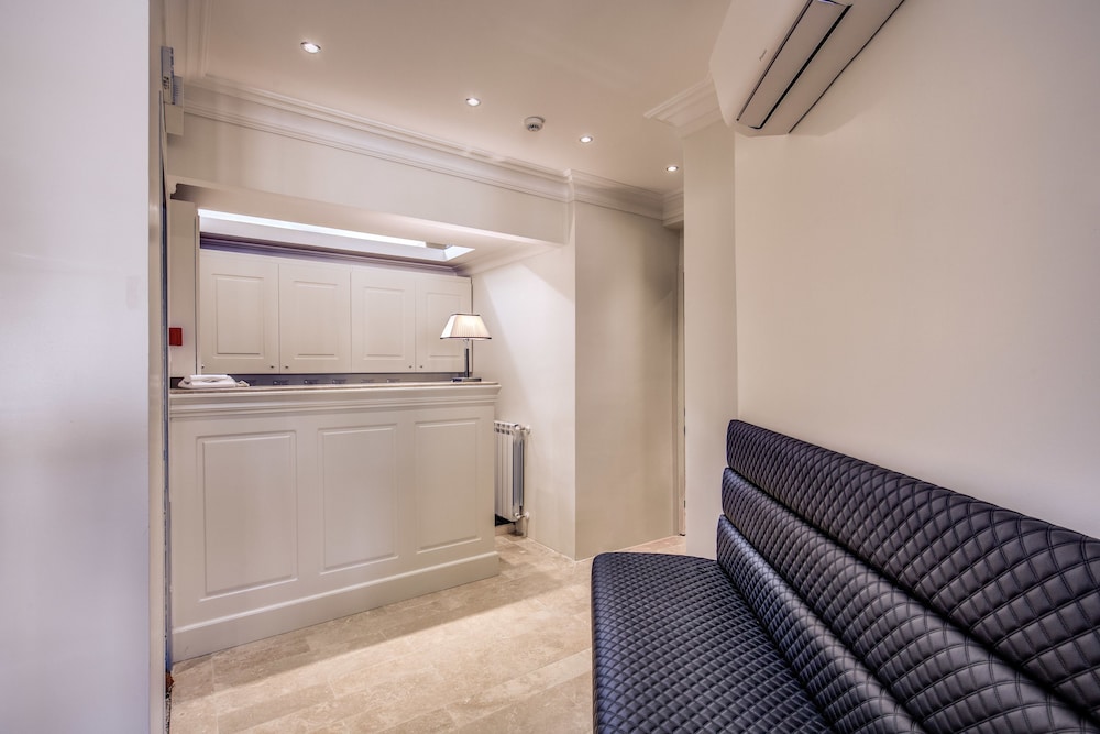 Domus Mea 5/40