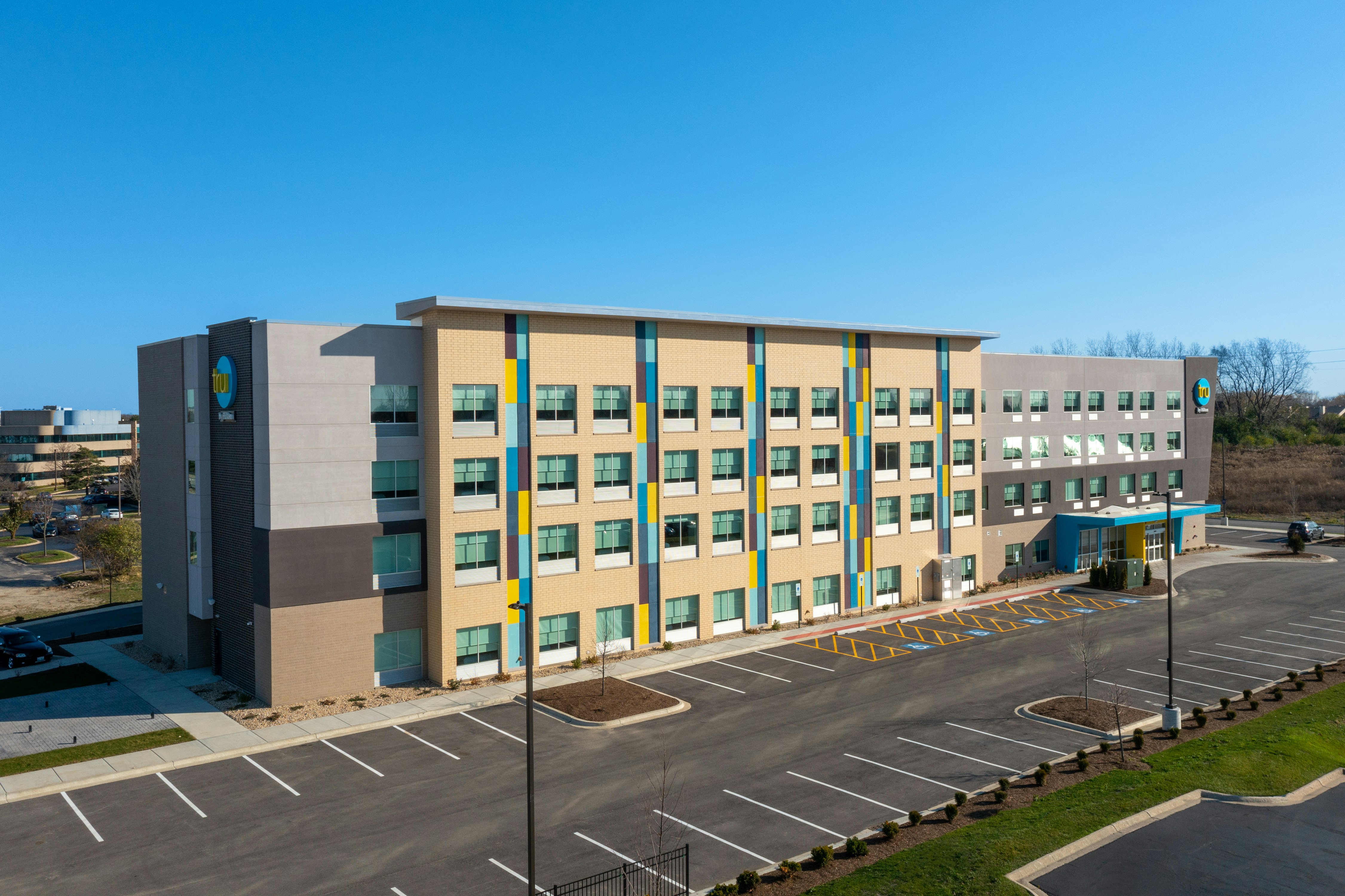 Tru by Hilton Naperville Chicago 3/16