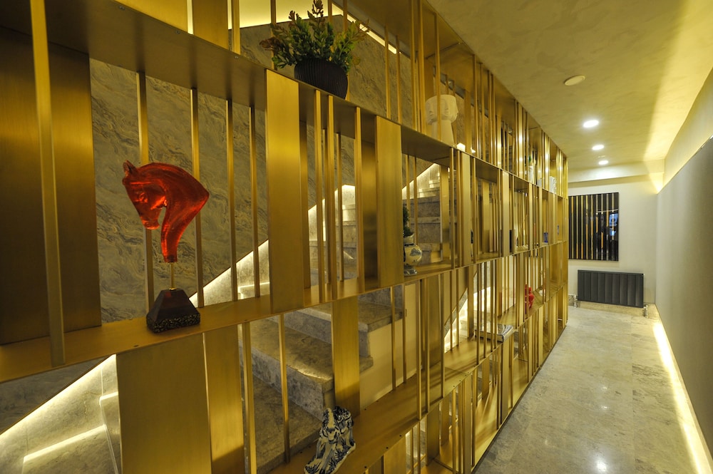 The Alpfine Hotel 8/50