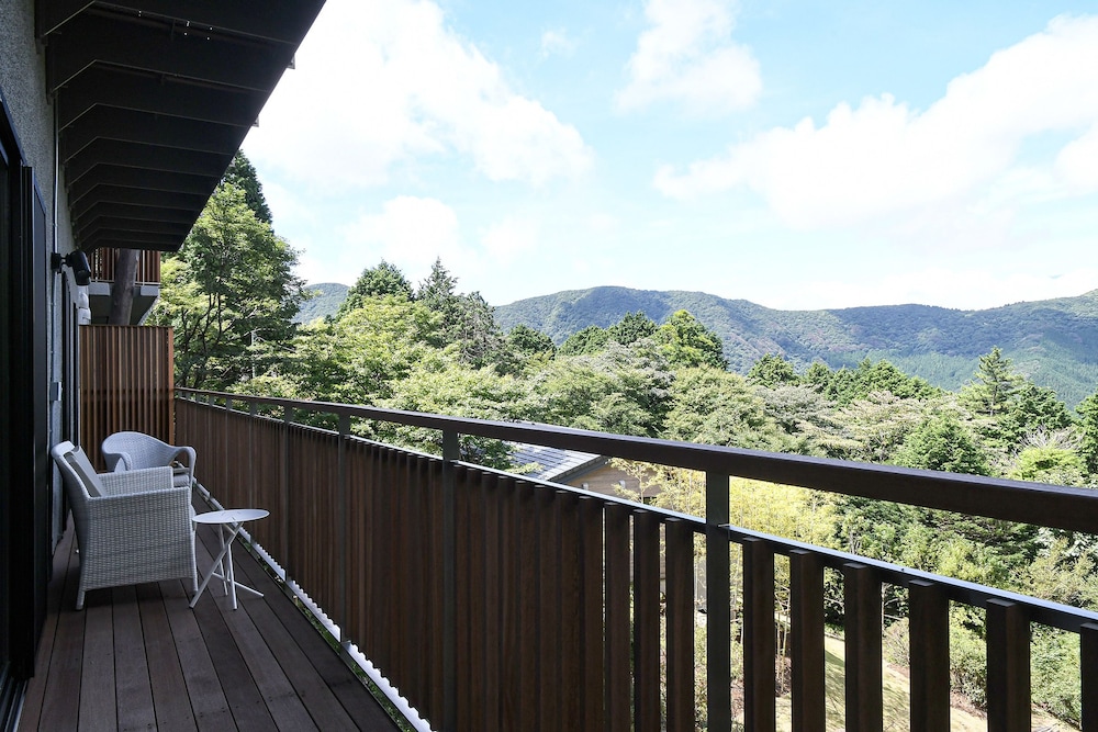 The Hiramatsu Hotels & Resorts Sengokuhara 44/48
