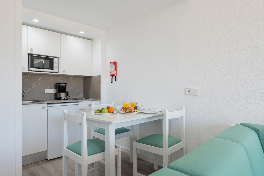 Aparthotel Alcudia Beach 36/50