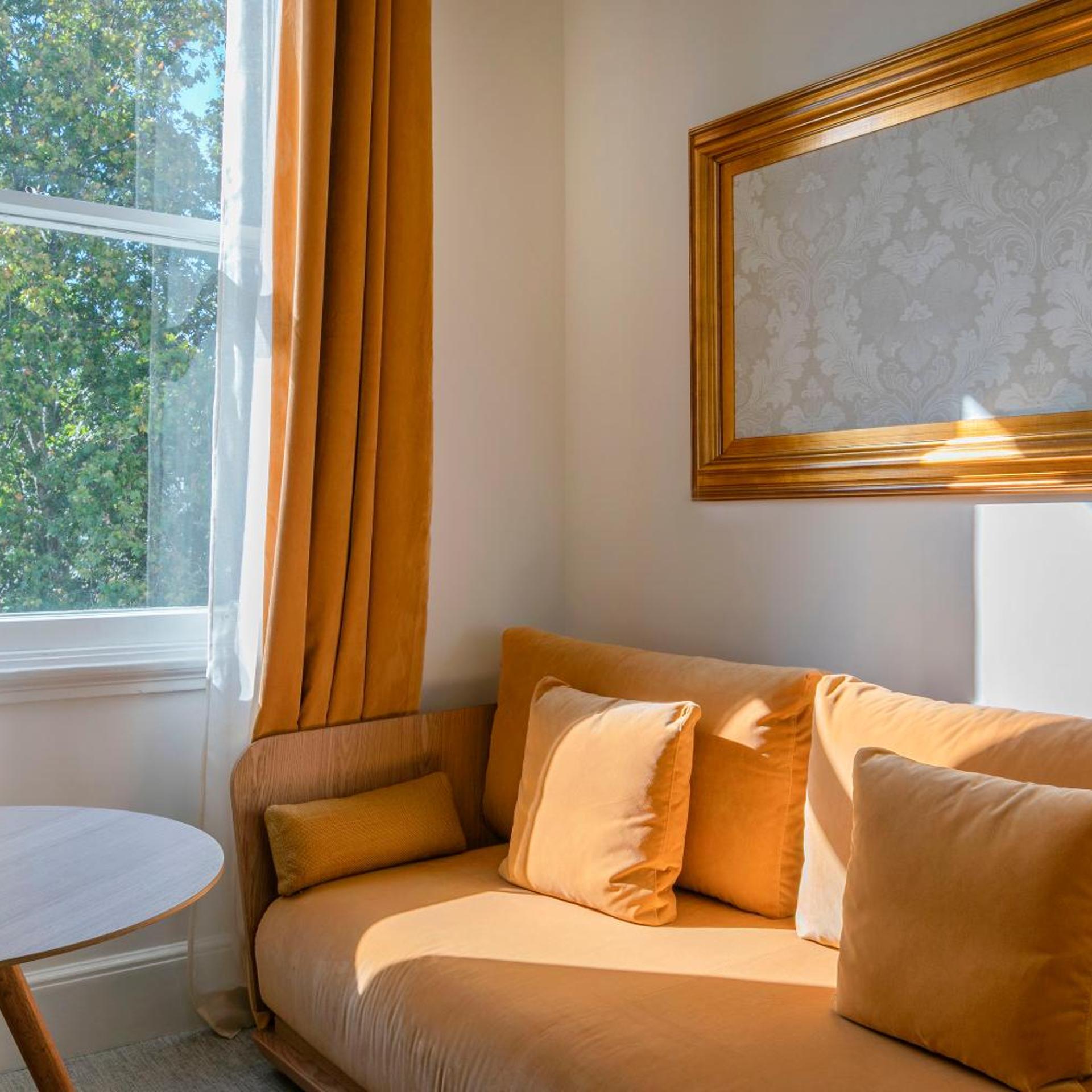 جناح جونيور مع أريكة، Melia London Kensington Member of Melia Collection 4/10