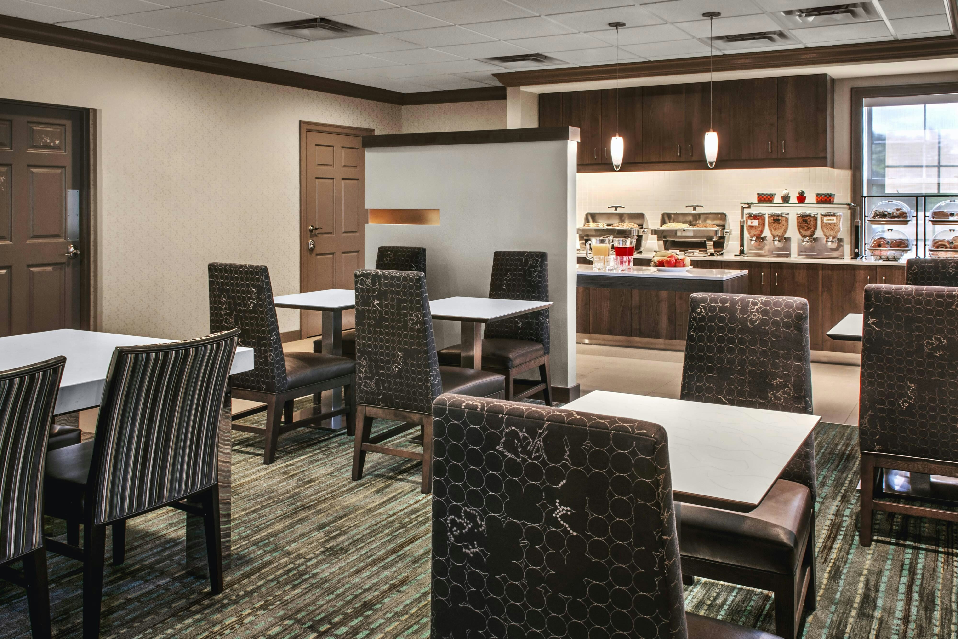 Residence Inn Cranberry Township Pittsburgh by Marriott 7/12