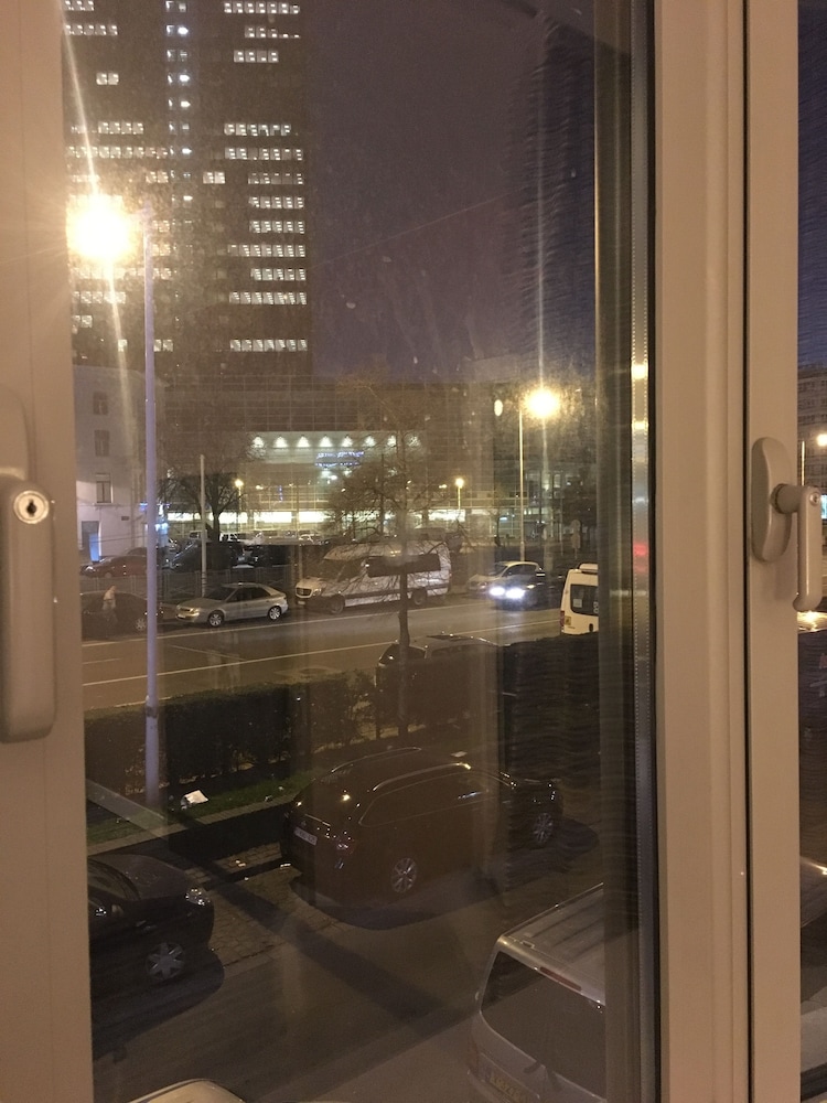 Hotel Mercure Brussels Centre Midi 58/63
