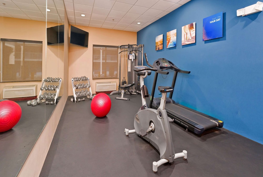 Comfort Inn & Suites Augusta West Near Fort Gordon 30/49