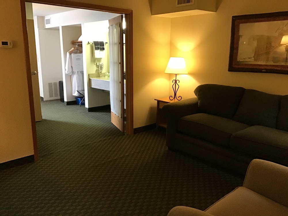 Americinn By Wyndham Cody 35/48