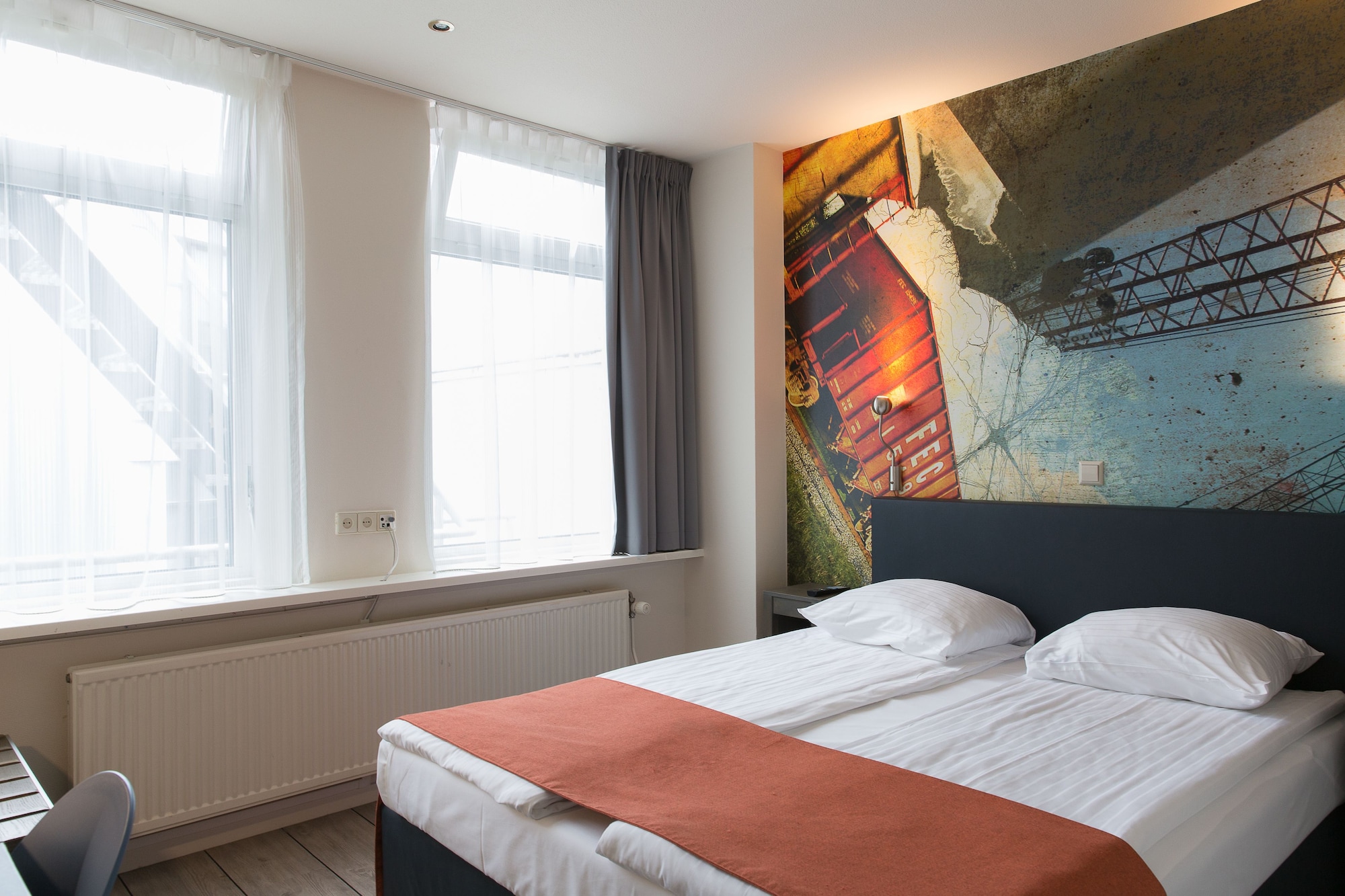 غرفة قياسية بسرير مزدوج، Thon Hotel Rotterdam 4/10