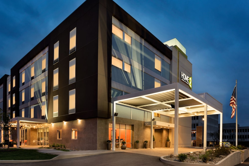 Home2 Suites By Hilton Cleveland/Beachwood