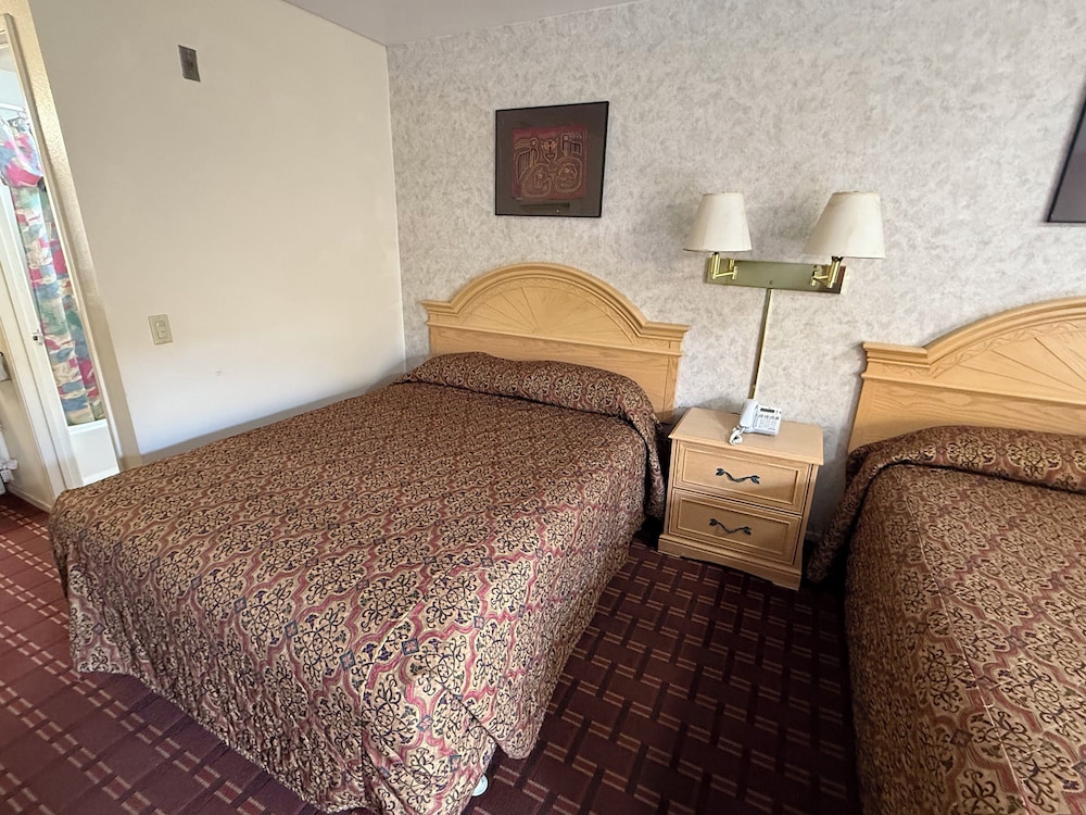 New Budget Inn 28/44
