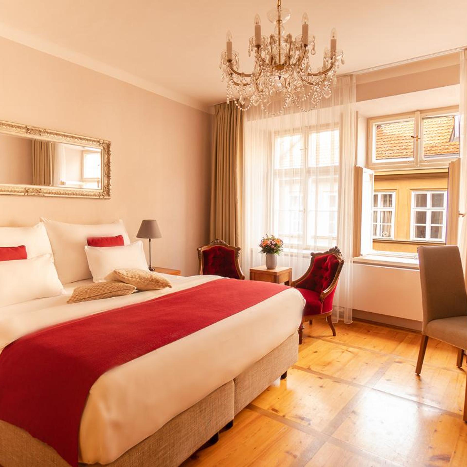 غرفة ديلوكس بسرير مزدوج أو سريرين منفصلين، Hotel Golden Key Prague 2/10