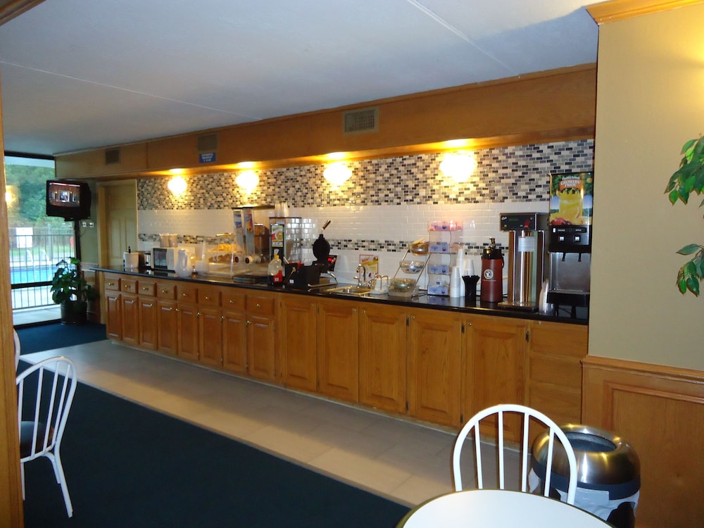 Walnut Inn Roland 42/49