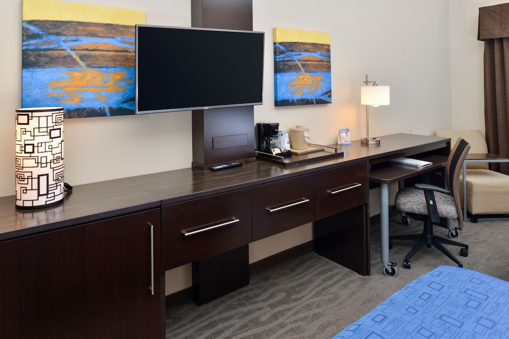 Holiday Inn Express Hotel & Suites St. Louis West-O Fallon 56/71