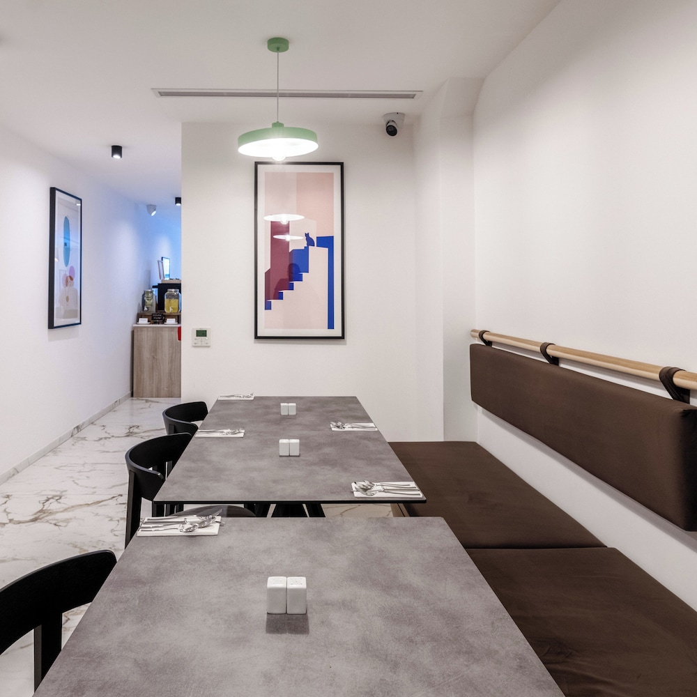 Hotel Levante St. Julians, Affiliated by Melia 30/34