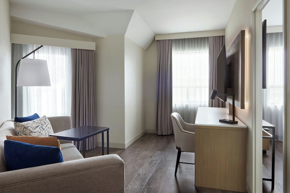 Kingston Market Square Hotel 31/50