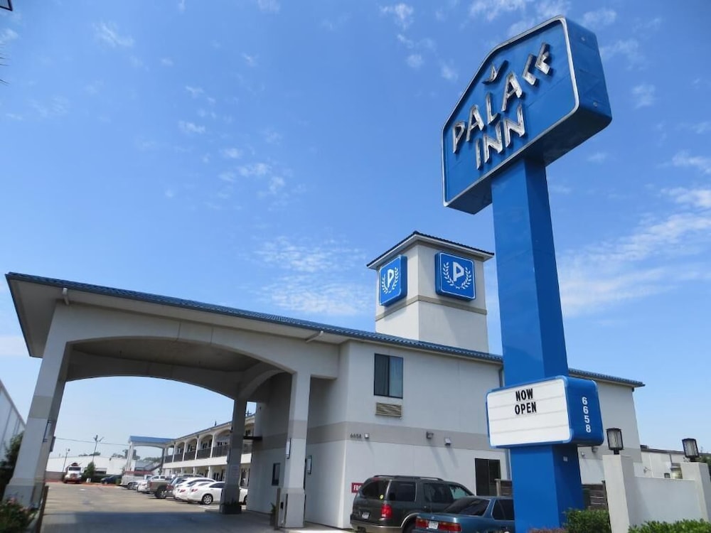 Palace Inn Gulfgate 5/40