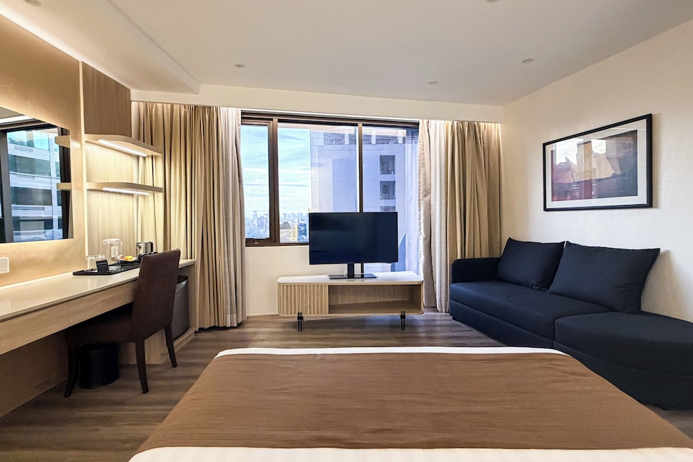 City Garden Hotel Makati 52/71