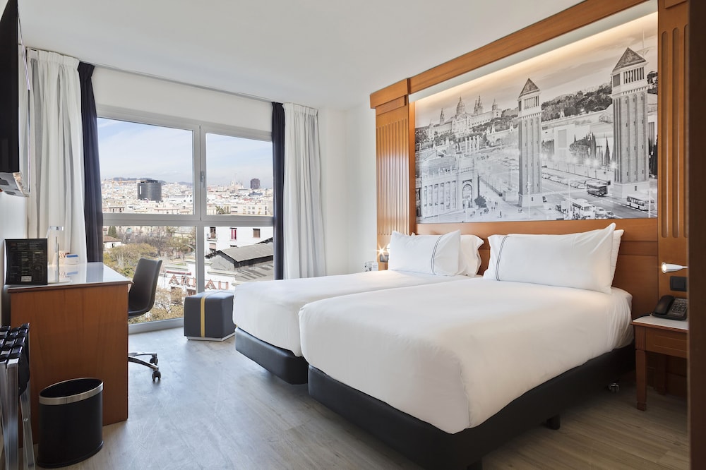 Innside by Melia Barcelona Apolo 23/75