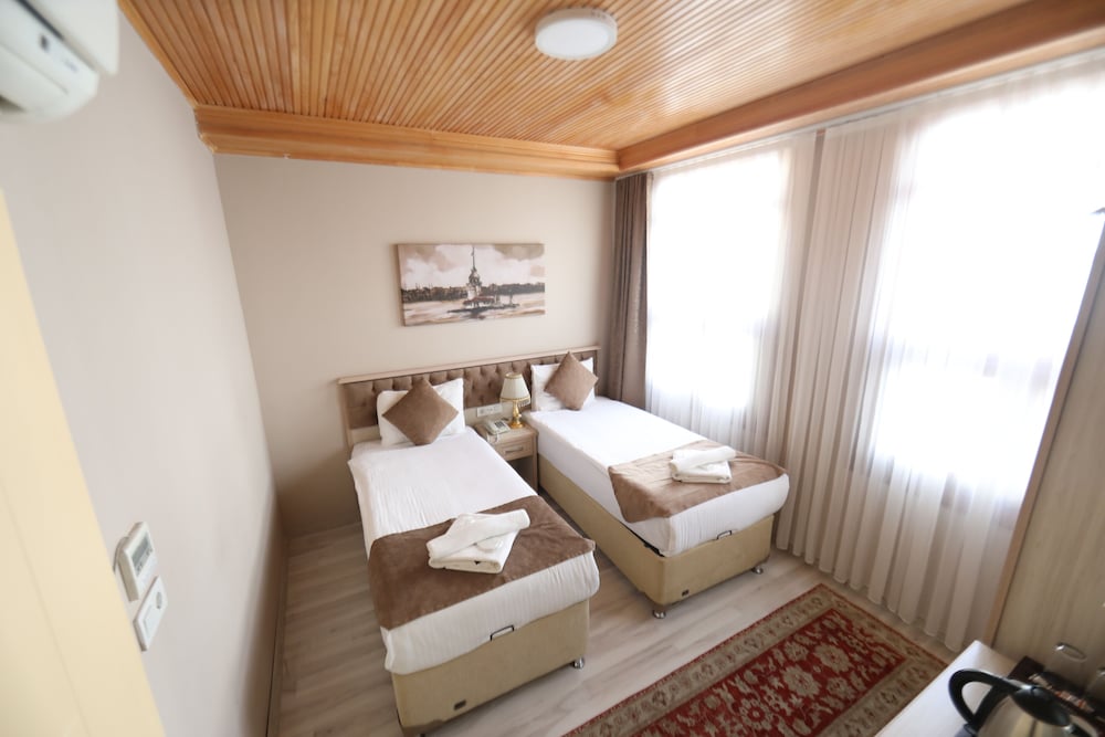 Sultans Royal Hotel 15/50