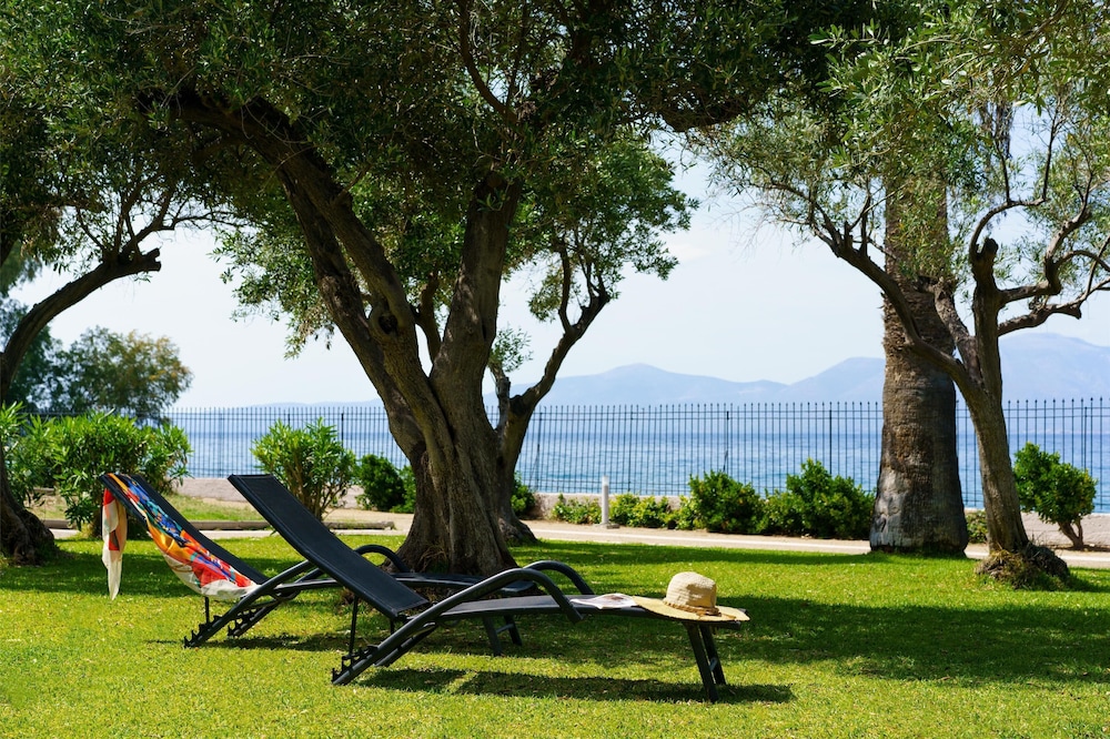 Calamos Beach Family Club Hotel By Anayia All Inclusive Resorts 44/68