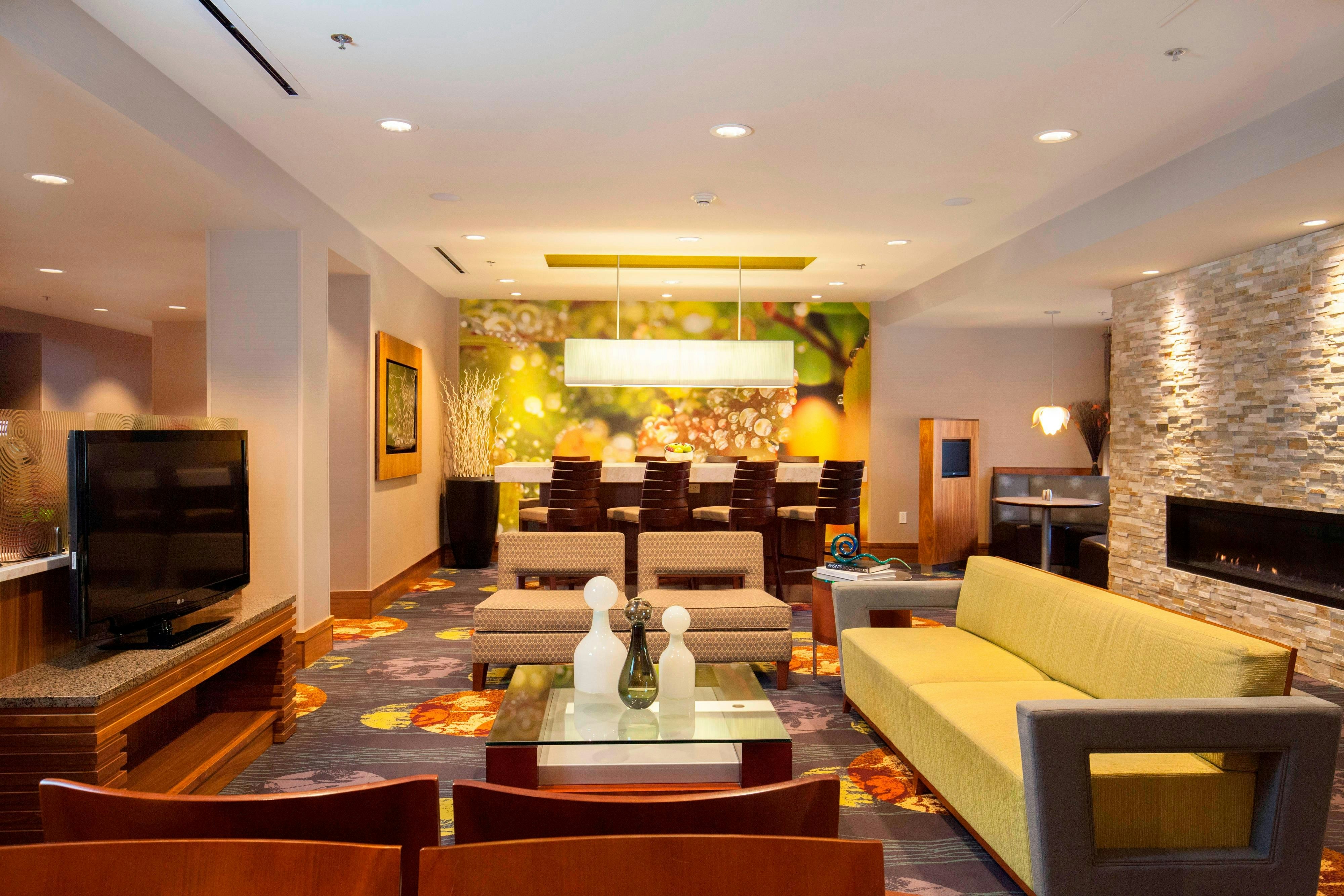 Courtyard By Marriott Ithaca Airport/University 7/16