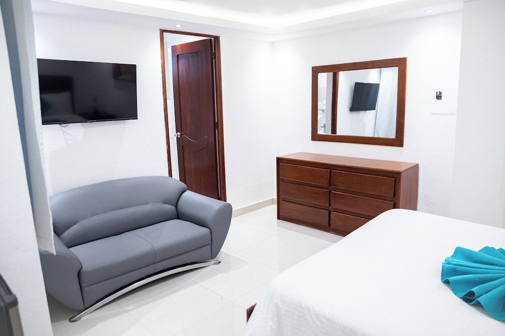Cataleya Hotel 34/50