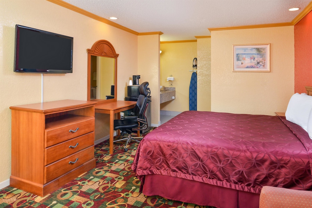 Americas Best Value Inn Buda Austin S 18/37