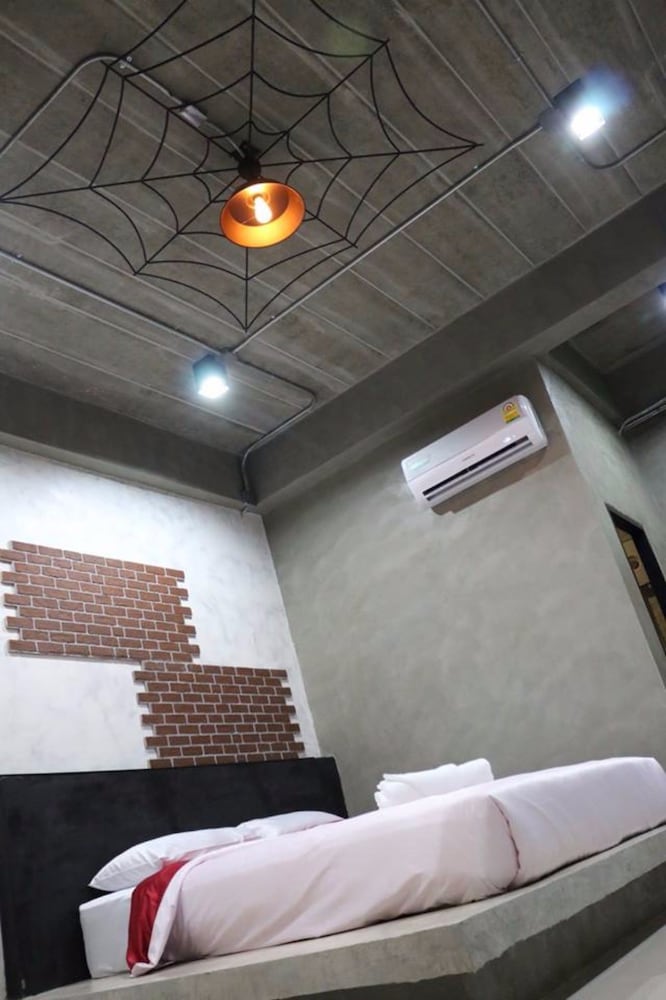 The Smile Loft Hua Hin 8/48