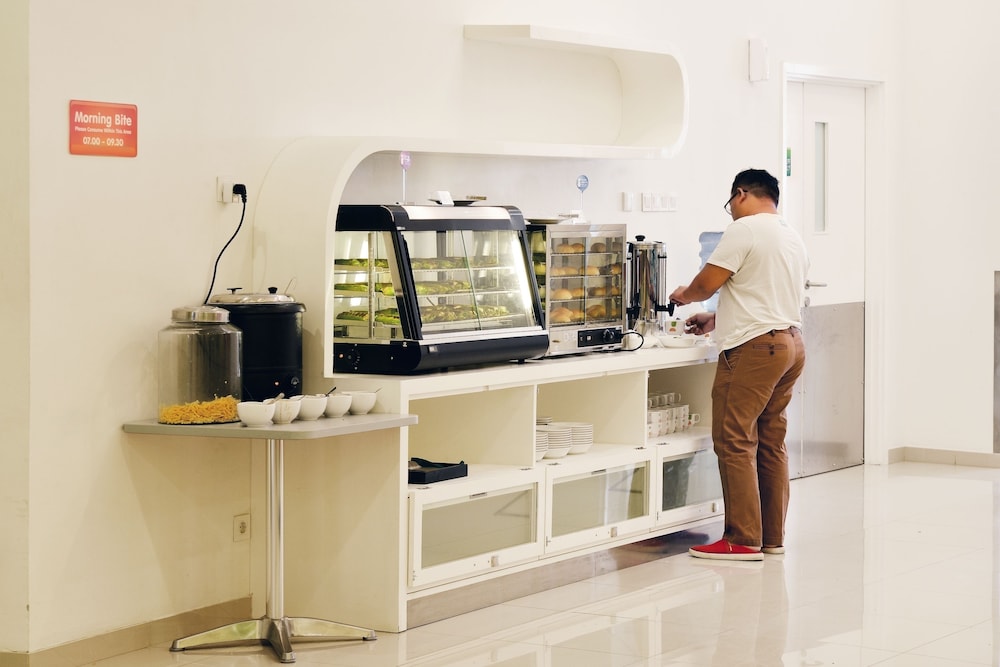 Pop! Hotel Kelapa Gading Jakarta 8/38