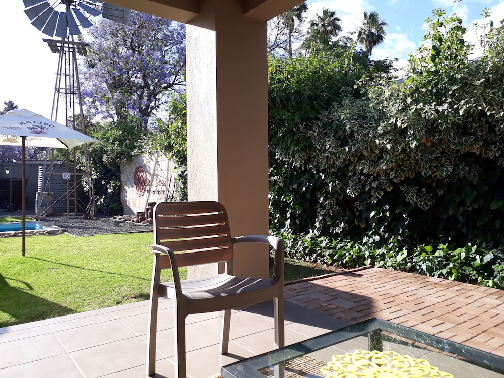 Karoo Sun Boutique Guest House 39/46