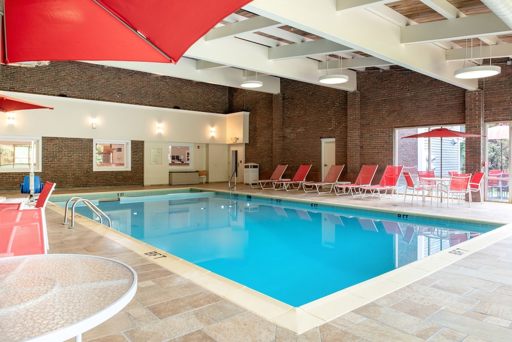White River Inn and Suites 38/63