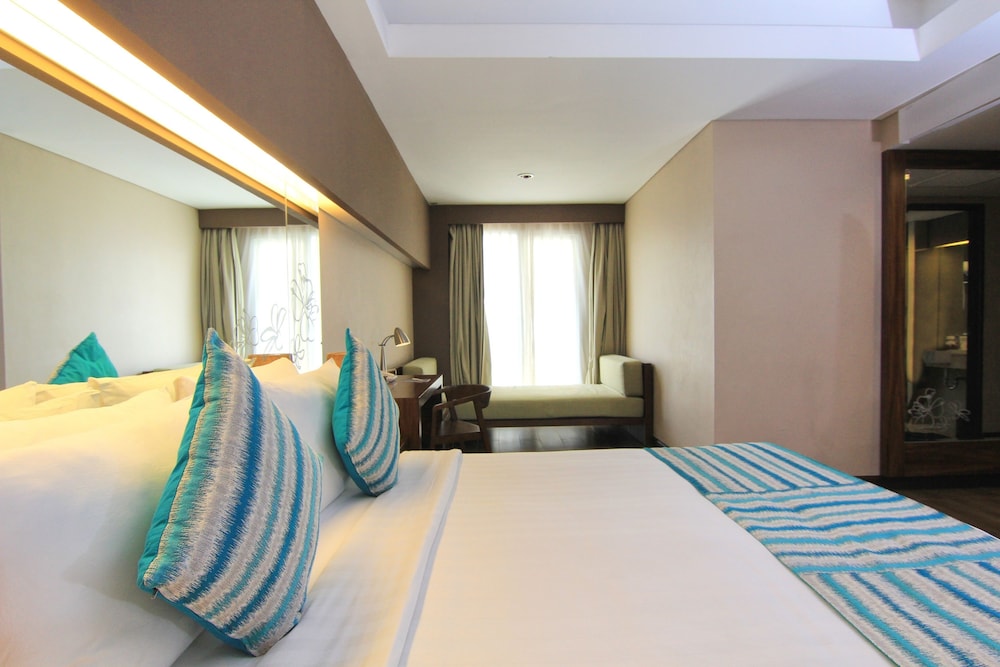 Grand Ixora Kuta Resort 22/73
