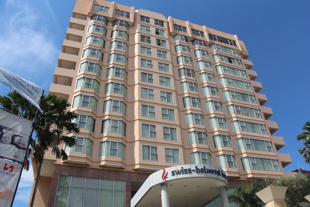 Swiss Belhotel Borneo Samarinda 4/68