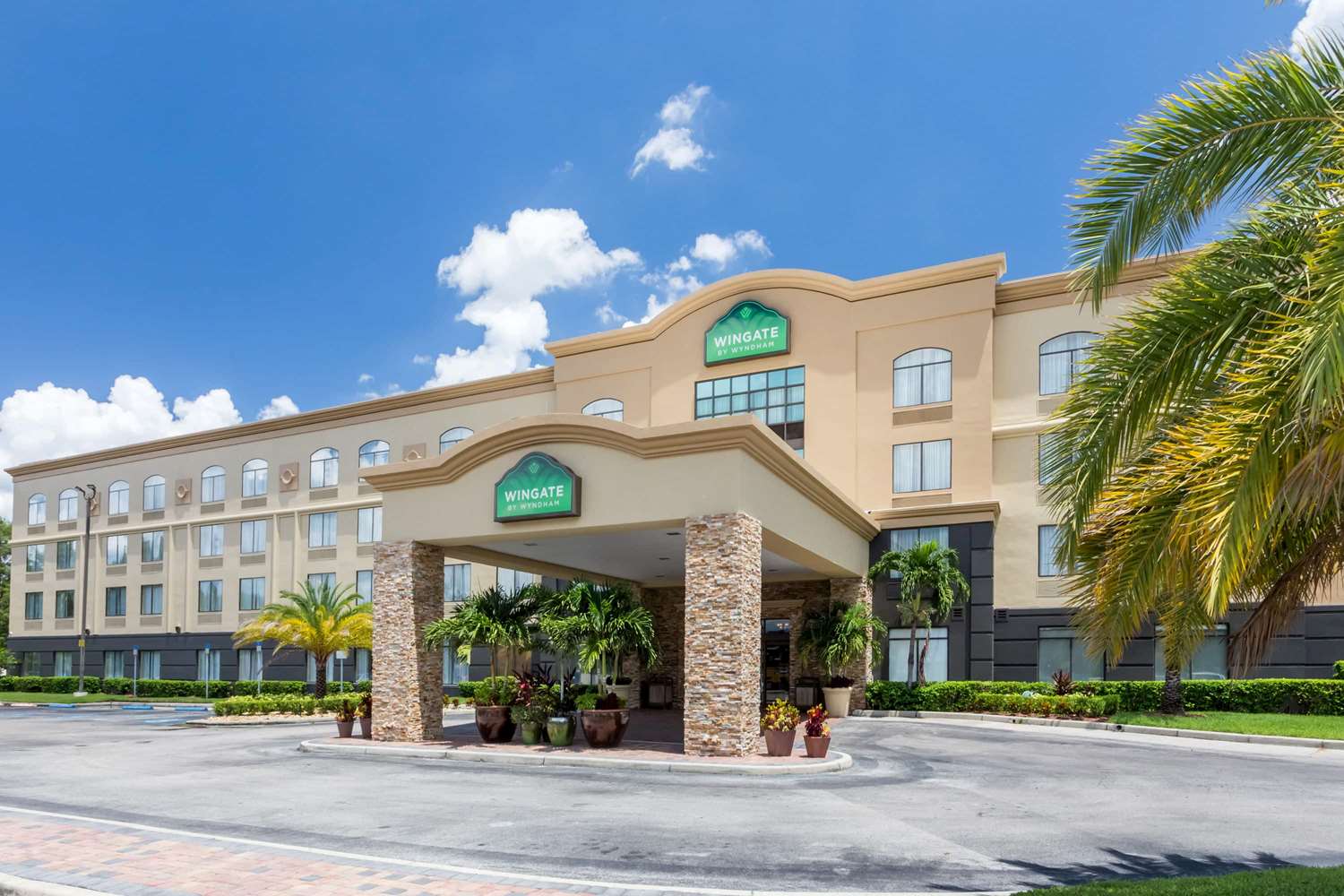 Wingate By Wyndham Convention Center Closest Universal Orlando 2/41