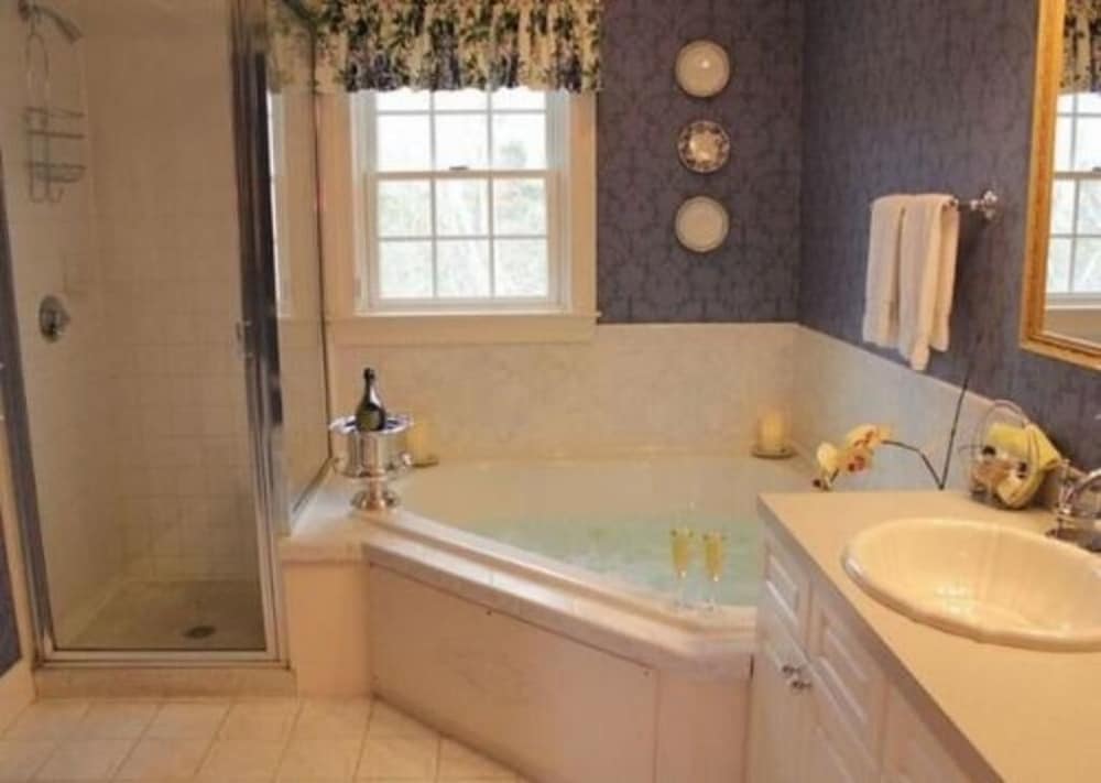 The Whalewalk Inn & Spa 43/50