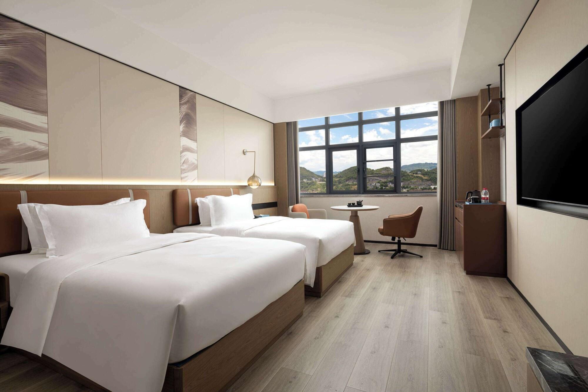 Days Hotel By Wyndham Enshi Girls Town 10/28