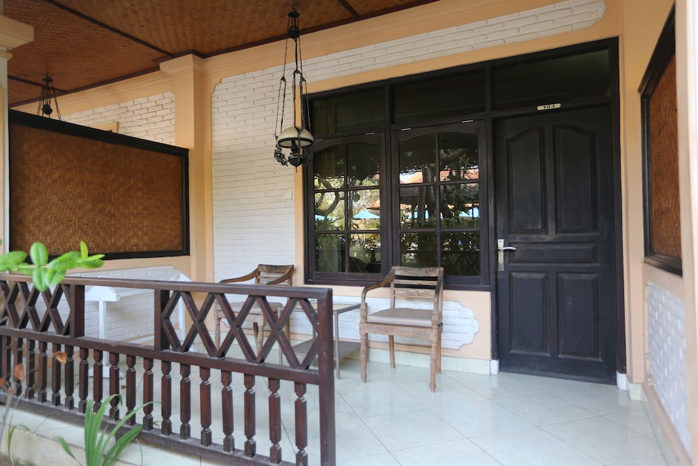 Fat Yogi Cottages 13/73