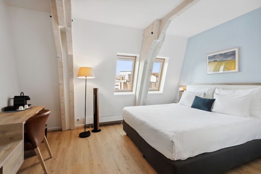 Hotel de La Nouvelle Couronne 22/54