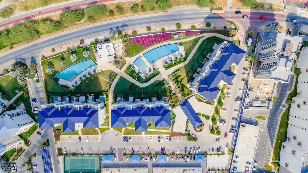 Blue Residences Aruba 76/83