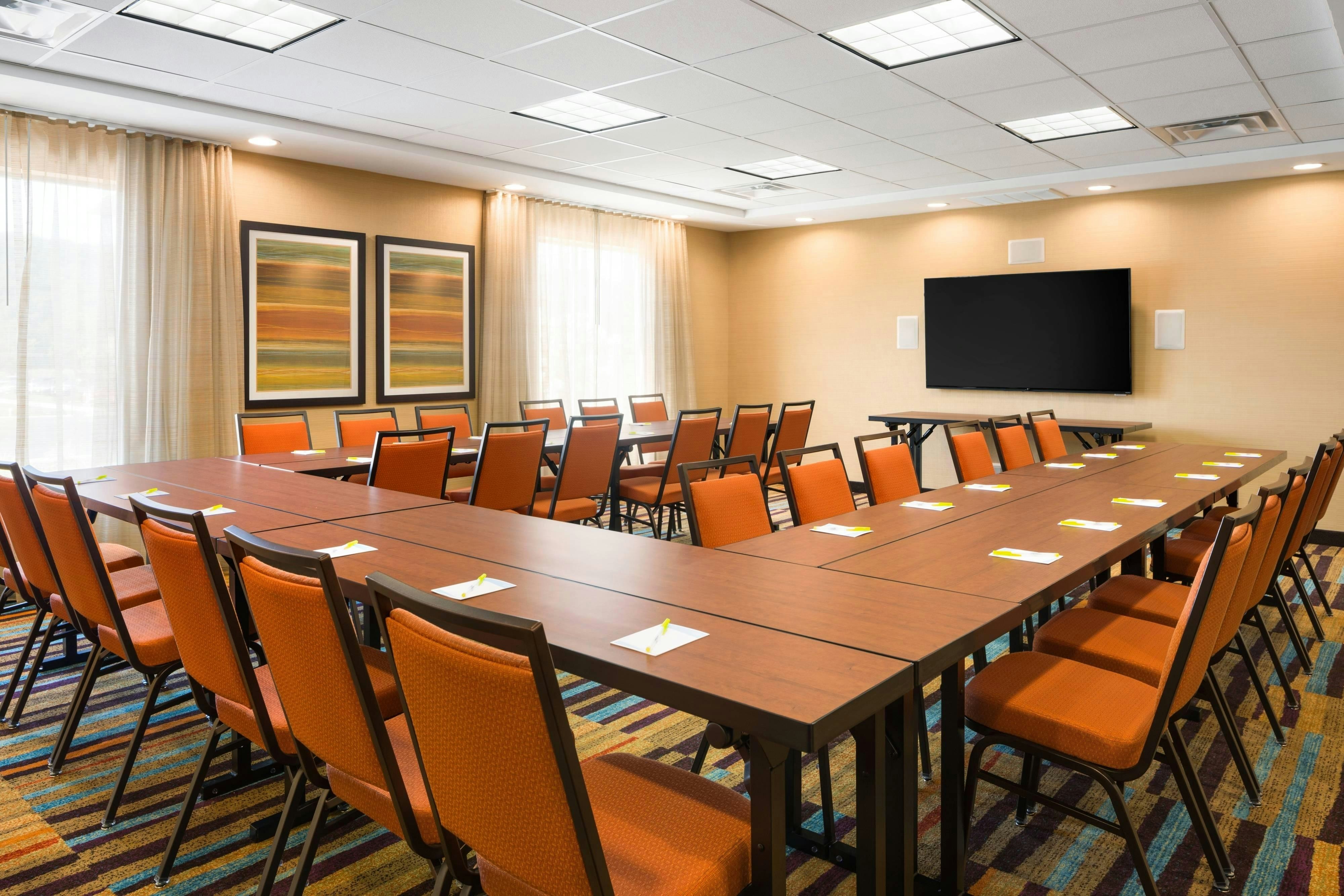 Fairfield Inn & Suites Athens 22/27
